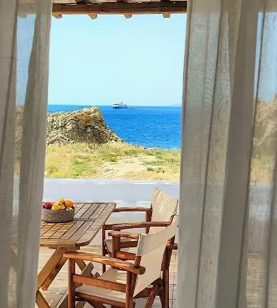 Noa Τήνος